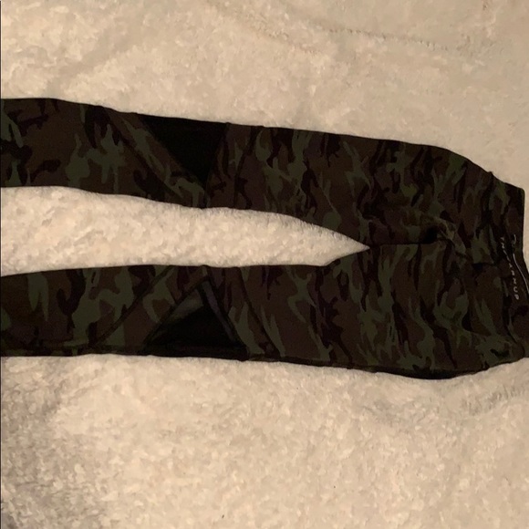 Jessica Simpson leggings - Picture 3 of 4